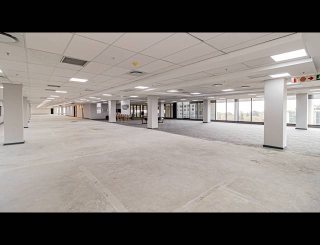 673M² OFFICE TO LET IN ROSEBANK